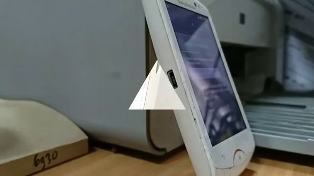 Sony Ericsson WT19 Live With Walkman (LWW) Laku Terus !!!😁 смотреть онлайн