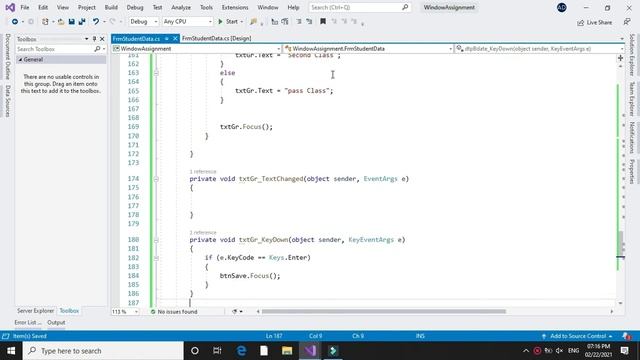 Windows Application For Inserting Data To Student Table and calculate Age, Total and Per Part-1 смотреть онлайн