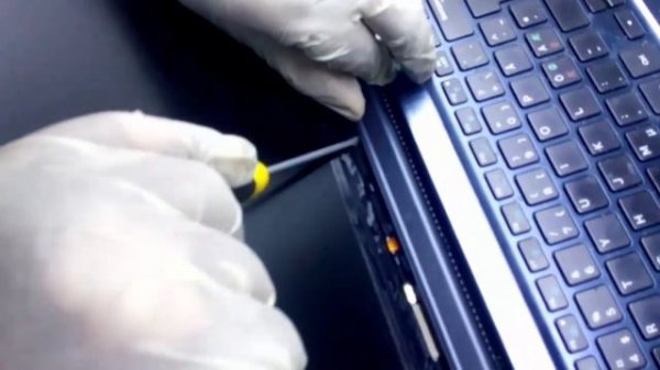 How to Replace Samsung-NP880Z5E Display