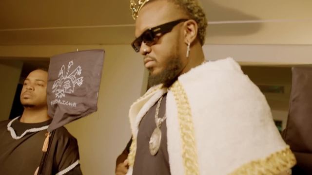 É O REI DO S3X0 - MC SACI feat. DJONGA l DJ SAMMER (Clipe Oficial) смотреть онлайн