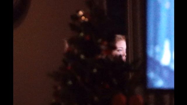 Creepy face in the window @ night! смотреть онлайн