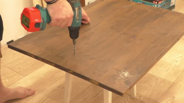 Мебель в ванную своими руками. Изготовим большую тумбу под раковину! смотреть онлайн