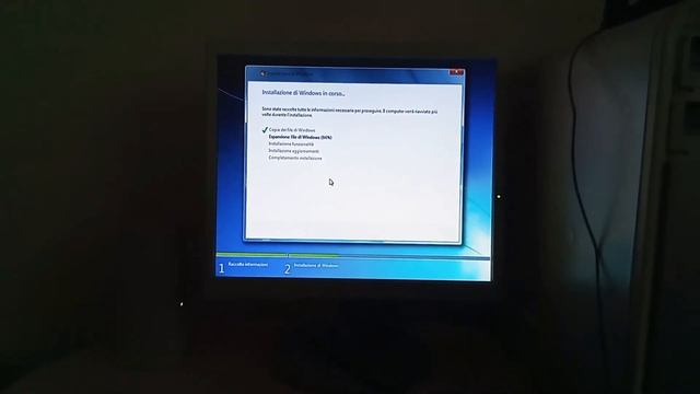 Installazione di Windows 7 Starter su un vecchio computer смотреть онлайн