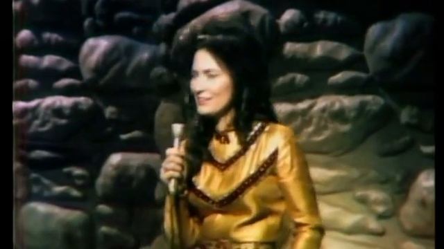 The Wilburn Brothers Show (Loretta Lynn, Harold Morrison, Roy Acuff, Bashful Brother Oswald) смотреть онлайн