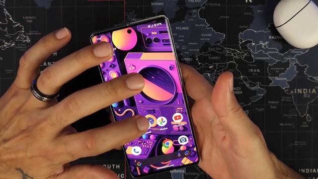 Google Pixel 7 Pro Android 14 Beta Issues. Definitely a good start! смотреть онлайн