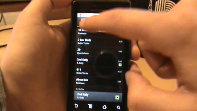 DROID Running Android 2.1 Update 1 смотреть онлайн