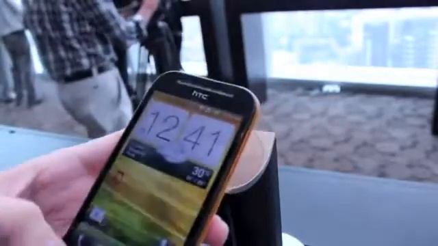 HTC Desire SV смотреть онлайн