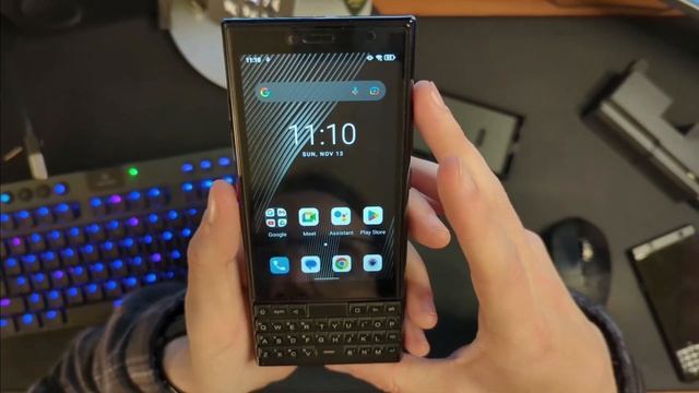 Unihertz Titan Slim Unboxing смотреть онлайн