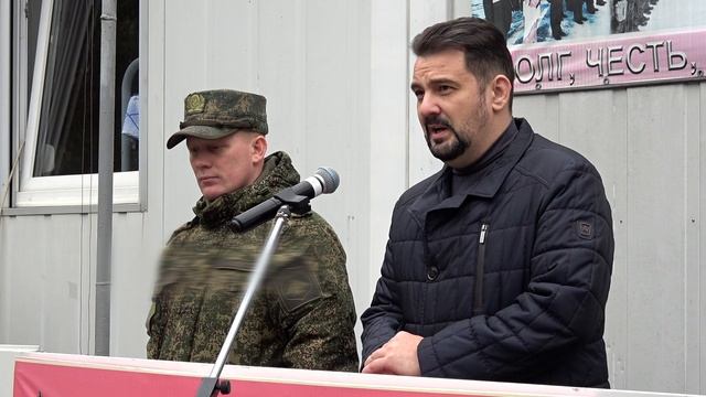 Вручение благодарственных писем 17 молодым ребятам - ефрейторам и рядовым смотреть онлайн