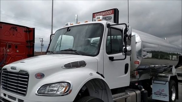 2018 Freightliner M2-106 Fuel Oil @ Sherwood