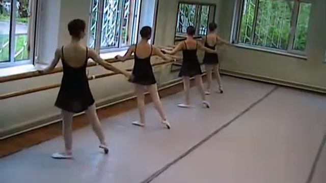 BALLET RUSSIAN SCHOOL"NADEZHDA"2010 смотреть онлайн