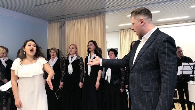 "Призрак оперы" из мюзикла Эндрю Ллойла Уэбера "Призрак оперы" смотреть онлайн