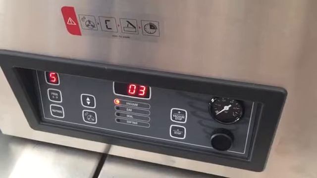 Функция работы мягкого обжима на вакуумном упаковщике HENKELMAN BOXER 42. смотреть онлайн