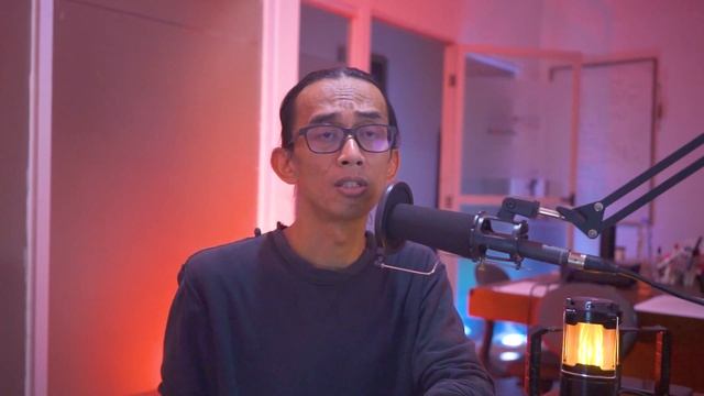 PILIH MANA?! | iPHONE BEKAS atau ANDROID TERBARU - Content Creator смотреть онлайн