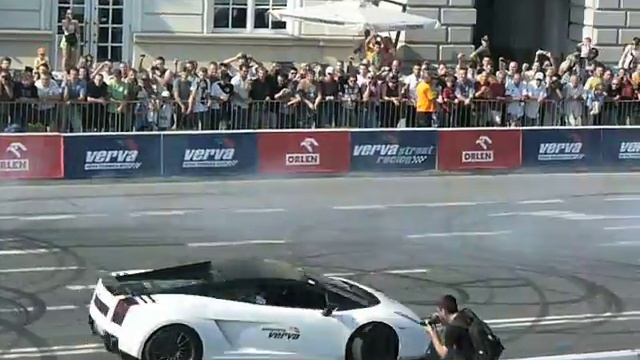 Dodge Viper Burnout Verva Street Racing Warszawa 2010 смотреть онлайн