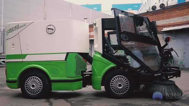 Обзор - Подметально-уборочная машина RG-8240 смотреть онлайн