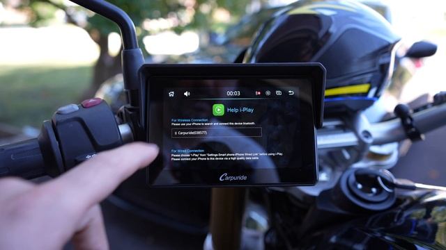 Universal Motorcycle Wireless CarPlay Display  - CarPuride W502