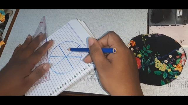 PAANO MANAHI NG MGA FLOWERS O BULAKLAK GAMIT ANG MGA NATIRA NATING MGA TELA/DiY FLOWERS FROM FABRIC смотреть онлайн