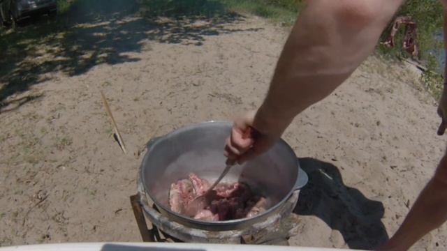 Как готовить шулюм. Мужская кухня с Андреем Сажневым смотреть онлайн