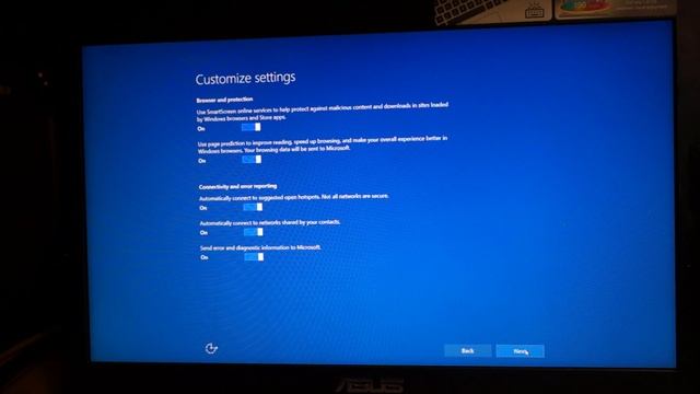 Windows 10 Install and Initial Review смотреть онлайн
