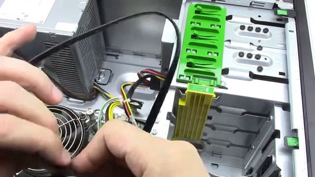 How to install SSD on HP Compaq Elite 8300CMT смотреть онлайн