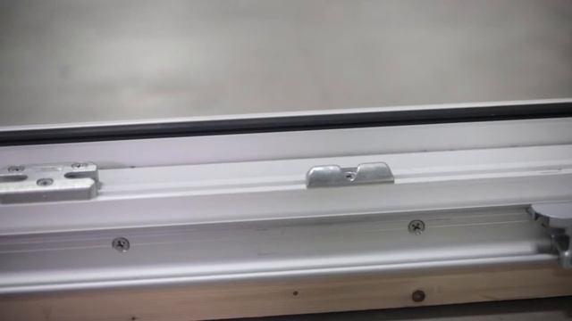 Minnkota Windows Tilt and Slide Spot смотреть онлайн