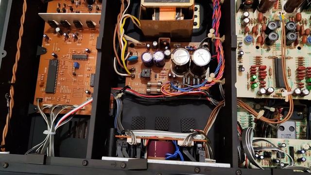 Сравнение кассетных дек Sony TC-K555ESR Vs TC-K555ESX