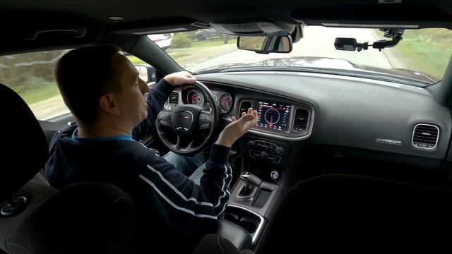 Is this 11 Year old car any good? HONEST REVIEW of the Dodge Charger | Gears and Tech смотреть онлайн