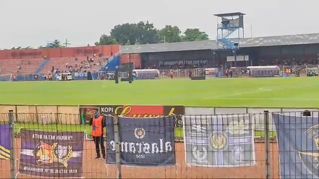 Kondisi Terkini Stadion Brawijaya Jelang Persik Vs Psis смотреть онлайн