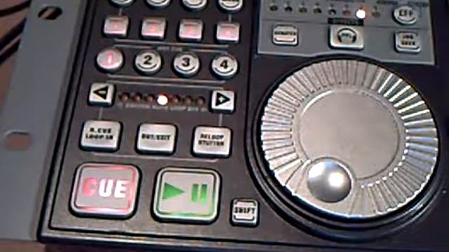 Hot Cues and the Loop unit on the PCM-1 смотреть онлайн