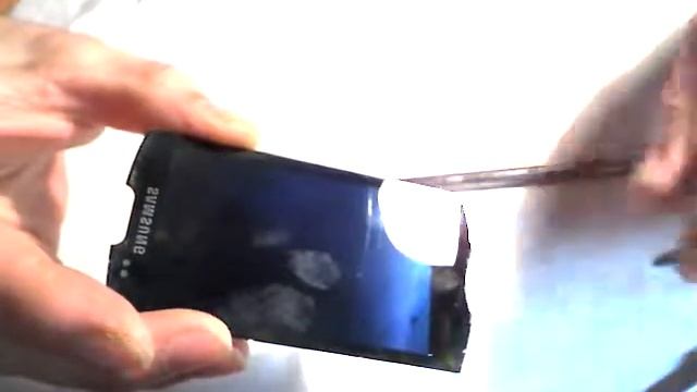Царапаем дисплей S8500 Wave смотреть онлайн
