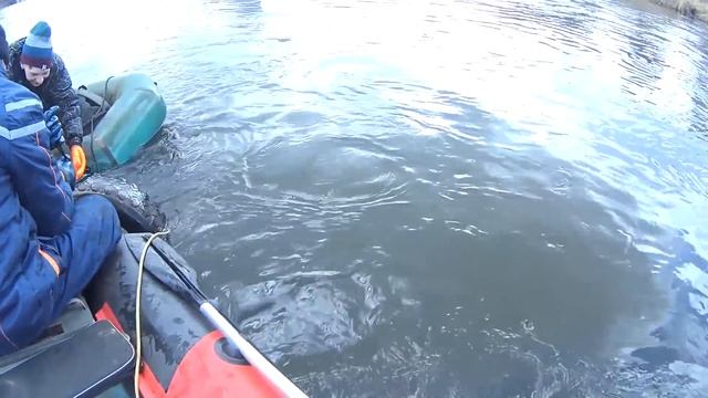 ОТКРЫТИЕ СЕЗОНА 2022!!! ПРОТКНУЛИ ЛОДКУ!!! смотреть онлайн