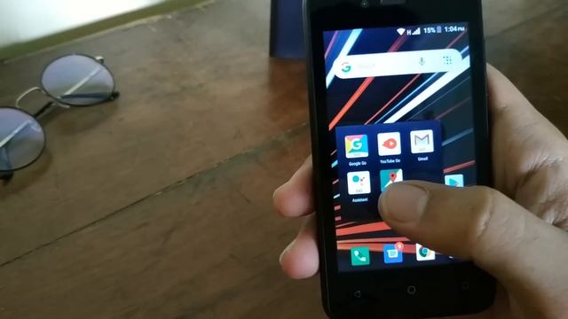 WE A10 || The 2700 TK Smartphone || Android Oreo смотреть онлайн