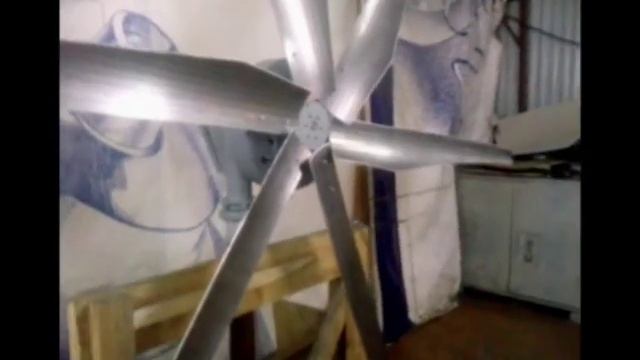 Винт в сборе .