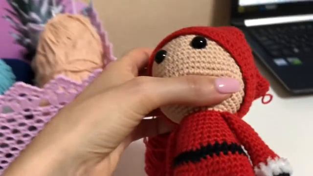 Вязальные процессы. Показываю новую куколку смотреть онлайн