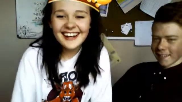 emily+joe смотреть онлайн