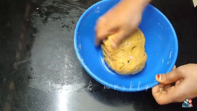 MASALA CHAPPATHI | CHAPPATHI RECEIPE | easy masala chappathi making | miss&mrskl9 смотреть онлайн