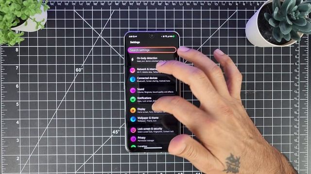 LG V60 And LG Velvet Theme Running Android 12 • E For Extinction