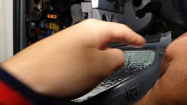 PORSCHE CAYENNE REAR WINDOW DEFROSTER FUSE LOCATION REPLACEMENT. REAR DEFOGGER смотреть онлайн