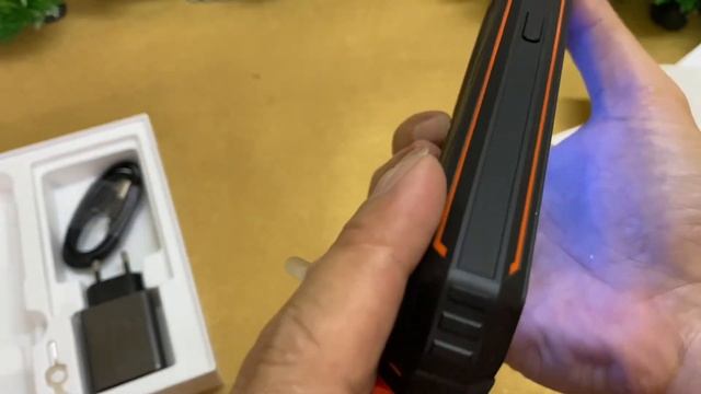 SMARTPHONE PIN TRÂU KHÔNG TƯỞNG - OUKITEL W18 PIN 12.500MAH. смотреть онлайн