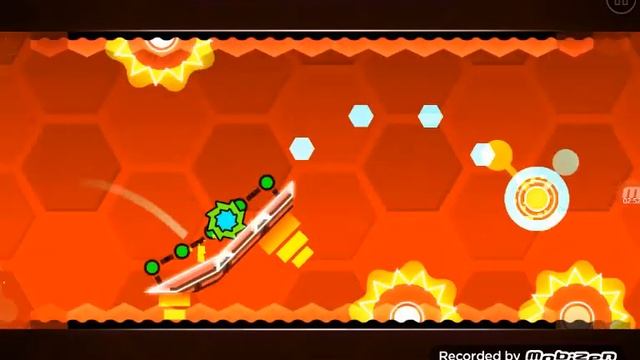 Geometry Dash No damage Hack 2.1 (Android Only) смотреть онлайн