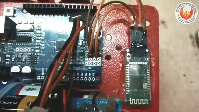 Mobile Controlled Robot using Arduino, Bluetooth Module & MIT App Inventor смотреть онлайн