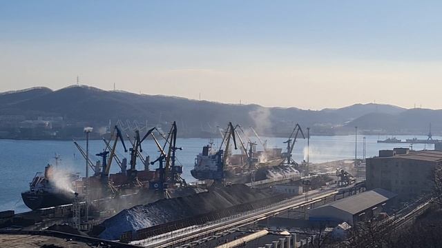 Пылеподавление пушками HKD V-575SS на угольном терминале , заказчик АО 