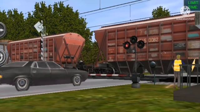 через переезд проезжает 3тэ10мк с грузовым составом