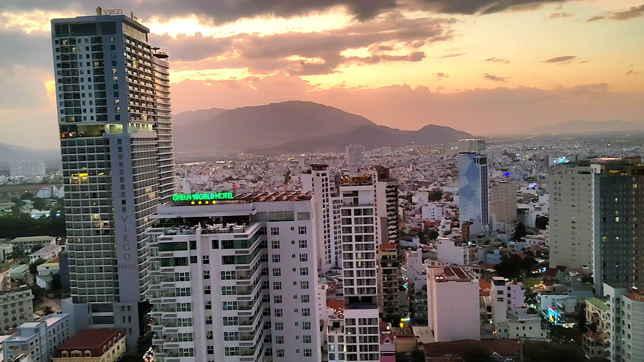 Отель Панорама Нячанг Вьетнам. Вид из номера. смотреть онлайн