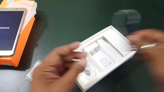 Samsung J Max Unboxing & Hands On | Phablet смотреть онлайн