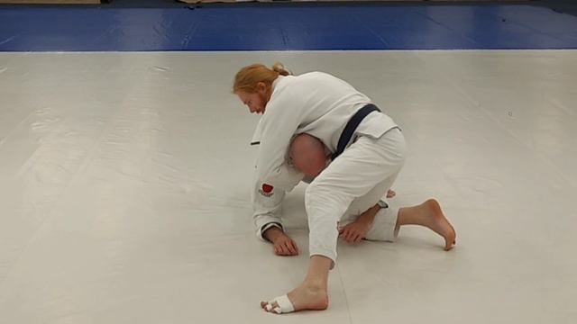 Loop Choke-Single Leg Counter смотреть онлайн