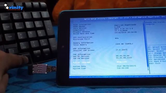 Brinity Labs Hindi : Enter into BIOS of Windows tablet (I-Ball i701) смотреть онлайн