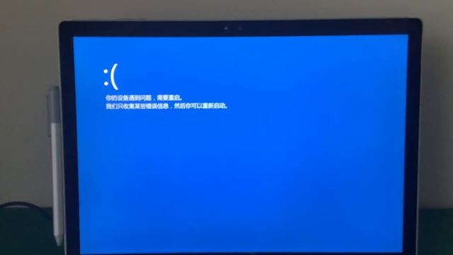 Surface Book 1 BSOD смотреть онлайн