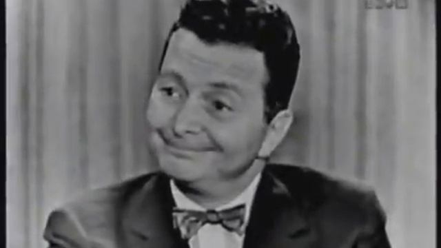 'I slept in a Pullman berth with a hippopotamus' (I've Got a Secret 10/2/57) смотреть онлайн